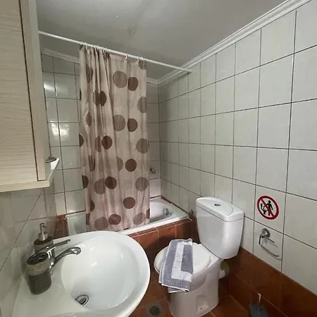 Sofis Garden בית הארחה 4*