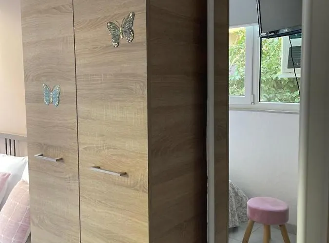 Sofis Garden Pensiune