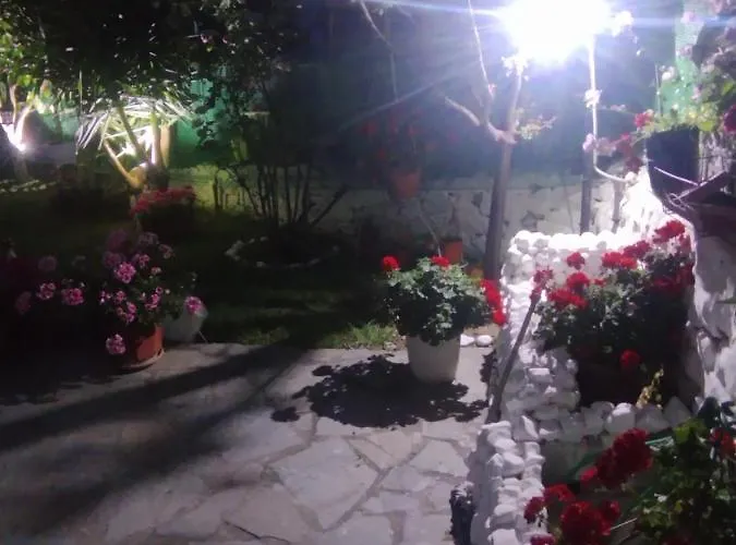 Sofis Garden Pensiune