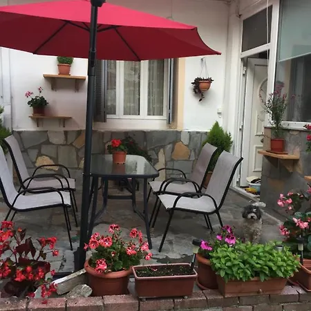 Sofis Garden Guest house 4*