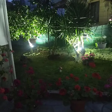 Sofis Garden Guest house Kavala