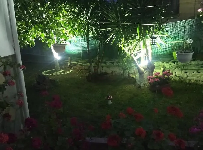 Sofis Garden Pensión Kavala